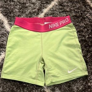 Nike spandex
